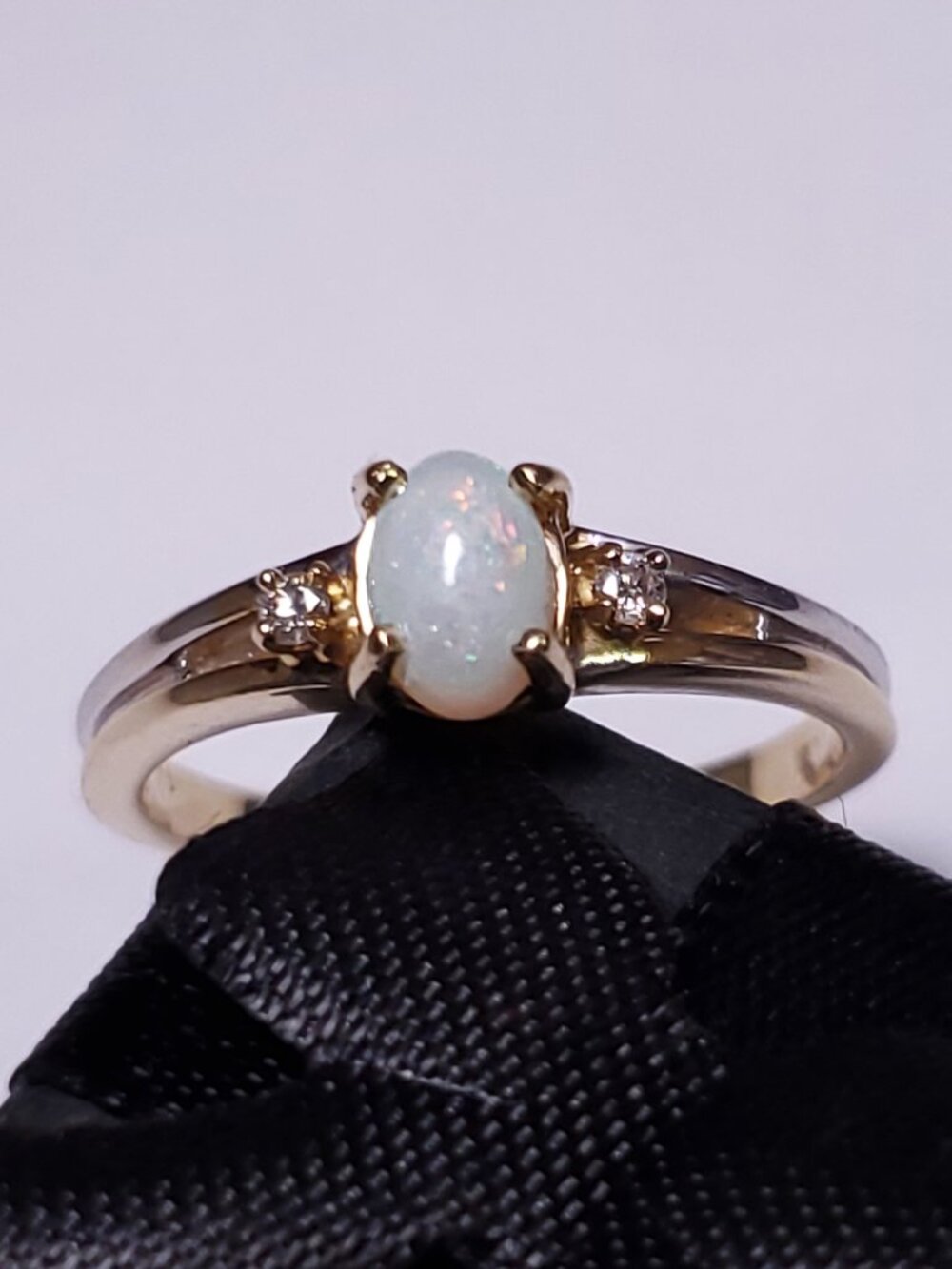 Estate 1/3ctw Natural Precious White Opal & Diam split shank 14Kt YG Ring #25185